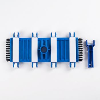 BALAI ASPIRATEUR FLEXIBLE À ROUES 14"